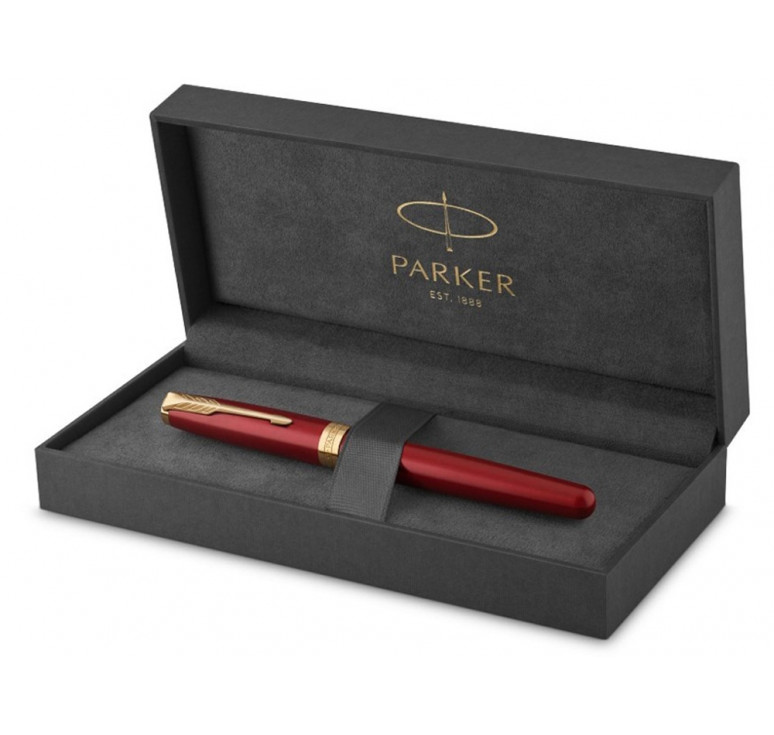 Ручка-роллер Parker Sonnet Red Intense GT, стержень: F, цвет чернил: black, в подарочной упаковке