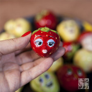 Клубника эмоции