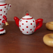 Чайник в красный горох (мини)
